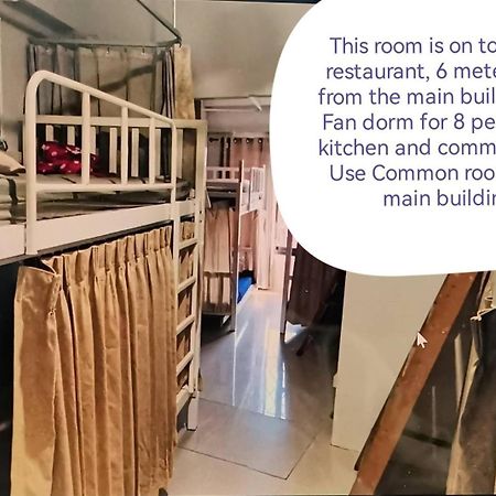 Chiang Mai Gate Capsule Hostel Екстериор снимка